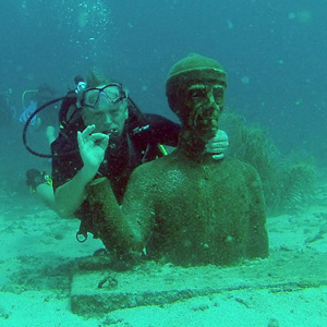 Le commandant Cousteau, dans sa r�serve. 