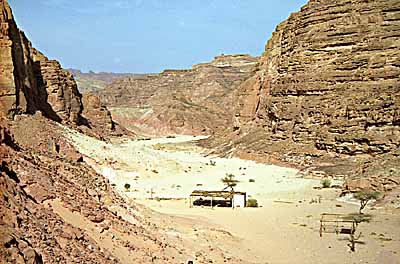 Le canyon color�. c14519