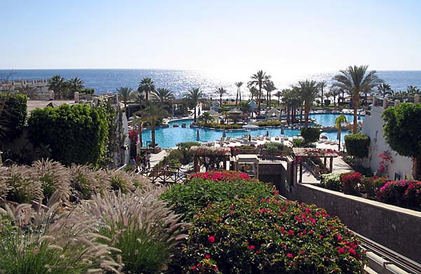 Sharm el Sheikh : Hilton Waterfalls. n_0216