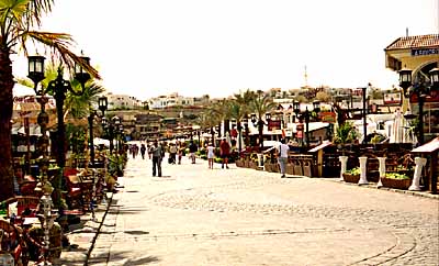 La ville touristique : Na'ama. c143334