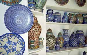 Marchand de poteries � Asilah. 