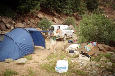 Bivouac au bord du Zate. cn0434n