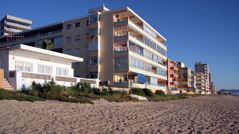Maroc 2008 : Hotel Ursula, � droite. 