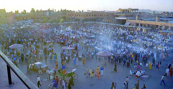 La place Jemaa el Fna. 